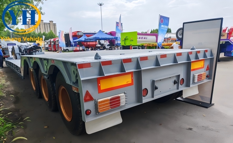 60T RGN Lowboy Trailer for Sale-YUHANG VEHICLE 60T RGN Lowboy Trailer for Sale-YUHANG VEHICLE