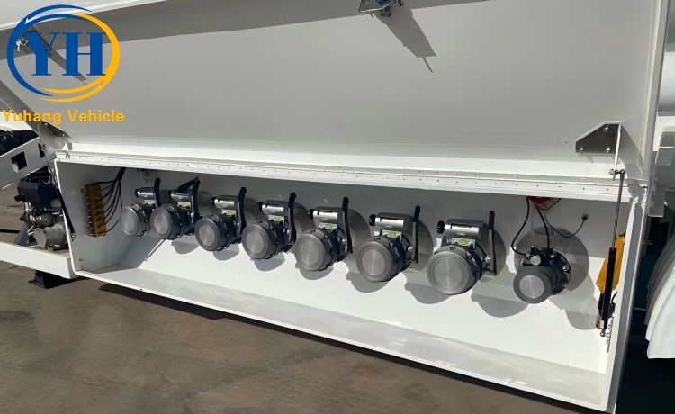 40,000 Liter Gasoline Tanker-YUHANG VEHICLE 40,000 Liter Gasoline Tanker-YUHANG VEHICLE