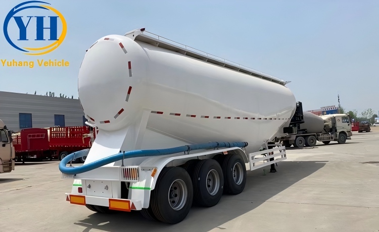 Tri Axle Flour Tanker Trailer-YUHANG VEHICLE Tri Axle Flour Tanker Trailer-YUHANG VEHICLE
