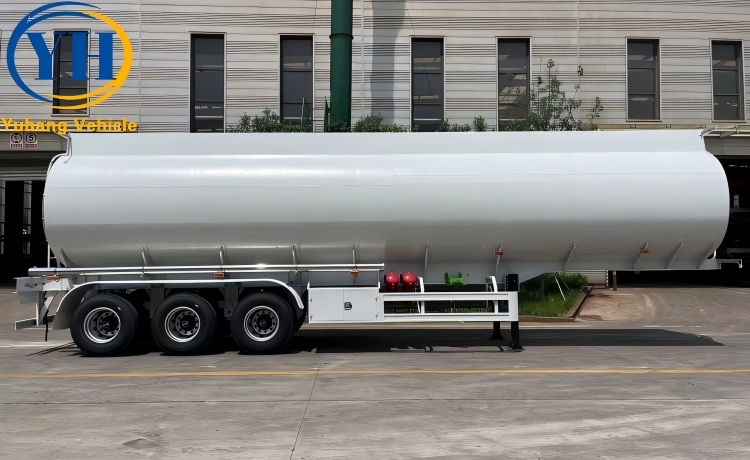 40,000 Liters Diesel Tanker Trailer will be sent to Malawi-YUHANG VEHICLE 40,000 Liters Diesel Tanker Trailer will be sent to Malawi-YUHANG VEHICLE