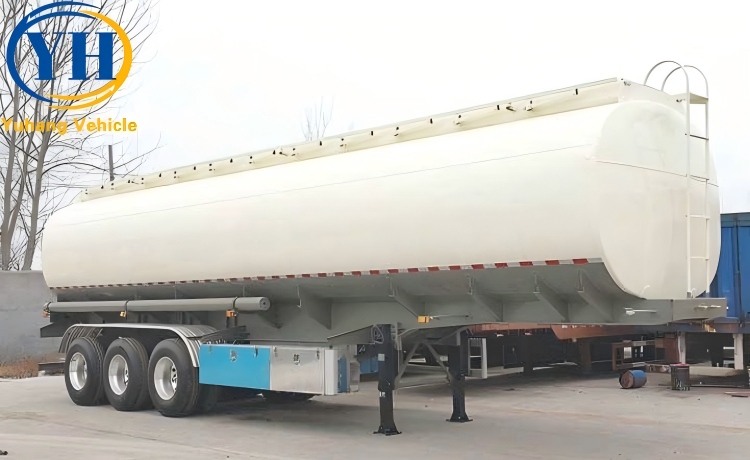 3 Axle 40000 Liters Fuel Tanker Trailer is ready to be shipped to Angola-YUHANG VEHICLE 3 Axle 40000 Liters Fuel Tanker Trailer is ready to be shipped to Angola-YUHANG VEHICLE