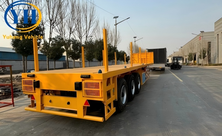Tri Axle Semi Flatbed Trailer is ready ship to Saudi Arabia-YUHANG VEHICLE Tri Axle Semi Flatbed Trailer is ready ship to Saudi Arabia-YUHANG VEHICLE