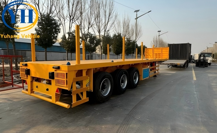 Tri Axle Semi Flatbed Trailer is ready ship to Saudi Arabia-YUHANG VEHICLE Tri Axle Semi Flatbed Trailer is ready ship to Saudi Arabia-YUHANG VEHICLE