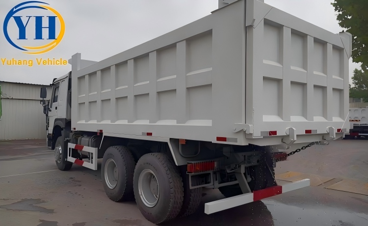 Sinotruk 6×4 Tipper Tractor Truck-YUHANG VEHICLE Sinotruk 6×4 Tipper Tractor Truck-YUHANG VEHICLE
