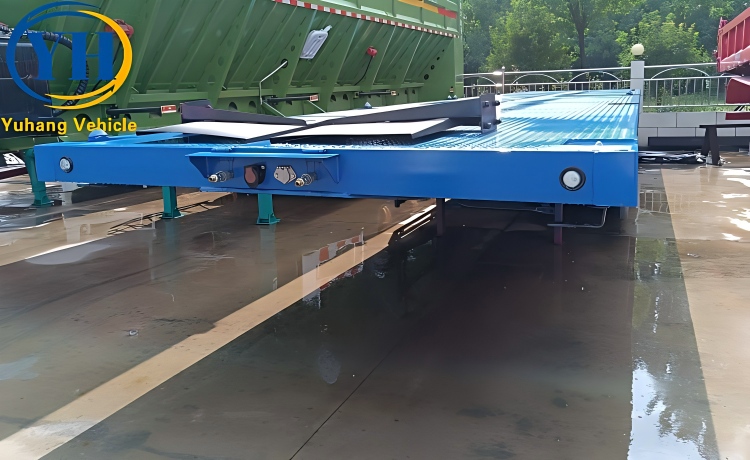 3 Axle Flat Deck Trailer with Air Suspension will be shipped to Walvis Bay, Namibia-YUHANG VEHICLE 3 Axle Flat Deck Trailer with Air Suspension will be shipped to Walvis Bay, Namibia-YUHANG VEHICLE