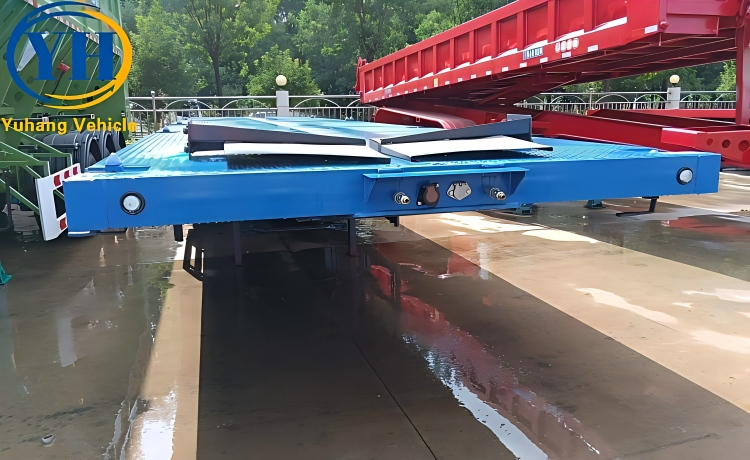 3 Axle Flat Deck Trailer with Air Suspension will be shipped to Walvis Bay, Namibia-YUHANG VEHICLE 3 Axle Flat Deck Trailer with Air Suspension will be shipped to Walvis Bay, Namibia-YUHANG VEHICLE