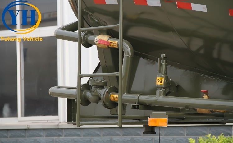 42 Cubic Cement Tanker Trailer will be exported to Tanzania-YUHANG VEHICLE 42 Cubic Cement Tanker Trailer will be exported to Tanzania-YUHANG VEHICLE