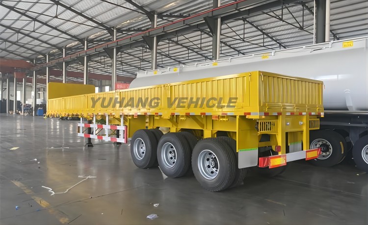 3 Axle 60 Ton Trailer with Dropsides For Sale In Côte d’Ivoire-YUHANG VEHICLE
