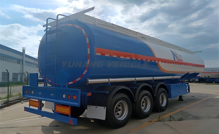 45000 Litres 3 Axle Petrol Tanker Trailer will send to Zambia-YUHANG VEHICLE