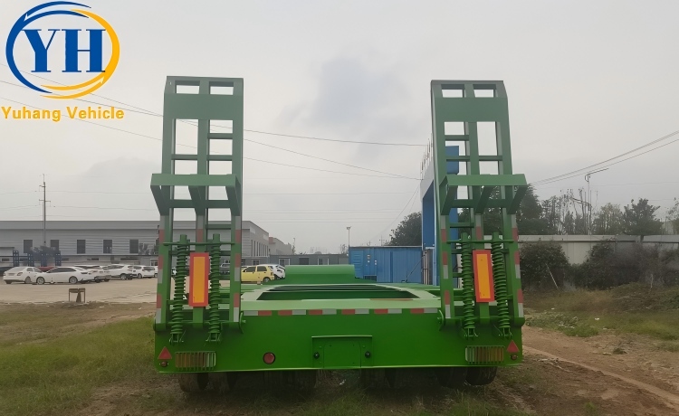 4 Line 8 Axle Lowbed Flatbed Trailer is ready to be sent to Nigeria-YUHANG VEHICLE 4 Line 8 Axle Lowbed Flatbed Trailer is ready to be sent to Nigeria-YUHANG VEHICLE
