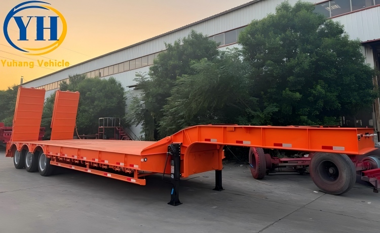 13M Triple Axle Lowbed Transport Trailer is ready to be sent to Zambia-YUHANG VEHICLE 13M Triple Axle Lowbed Transport Trailer is ready to be sent to Zambia-YUHANG VEHICLE