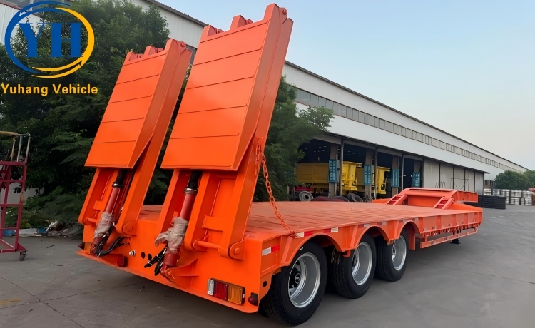 13M Triple Axle Lowbed Transport Trailer is ready to be sent to Zambia-YUHANG VEHICLE 13M Triple Axle Lowbed Transport Trailer is ready to be sent to Zambia-YUHANG VEHICLE