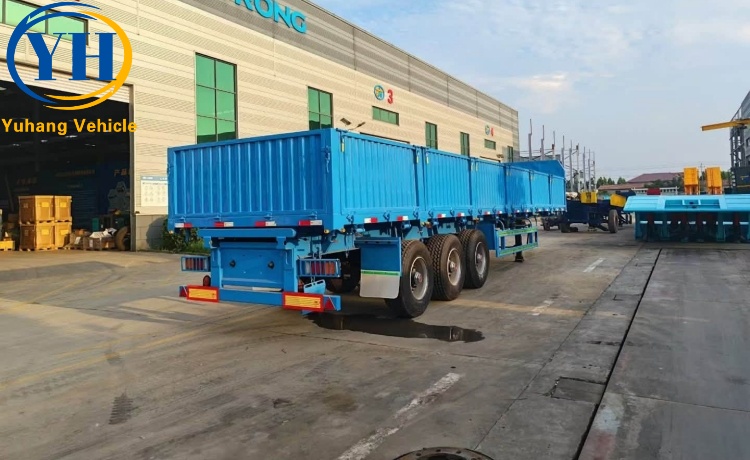 Triaxle Trailer with Boards will be exported to Harare, Zimbabwe-YUHANG VEHICLE Triaxle Trailer with Boards will be exported to Harare, Zimbabwe-YUHANG VEHICLE