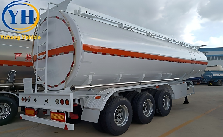 Tri Axle 40000L Aluminum Alloy Diesel Tanker Trailer will be export to Zimbabwe-YUHANG VEHICLE Tri Axle 40000L Aluminum Alloy Diesel Tanker Trailer will be export to Zimbabwe-YUHANG VEHICLE