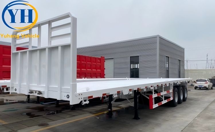 Tri Axle 40Ft Semi Flat Trailer 60 Ton is ready send to Mauritius-YUHANG VEHICLE Tri Axle 40Ft Semi Flat Trailer 60 Ton is ready send to Mauritius-YUHANG VEHICLE