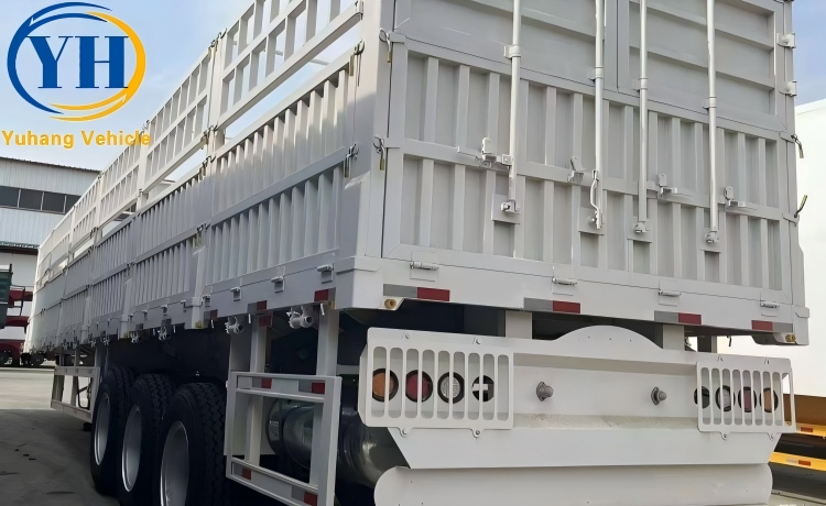Tri Axle 50T Fence Cargo Truck Trailer is ready to be sent to Zimbabwe-YUHANG VEHICLE Tri Axle 50T Fence Cargo Truck Trailer is ready to be sent to Zimbabwe-YUHANG VEHICLE