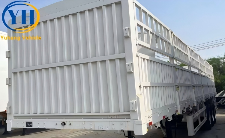 Tri Axle 50T Fence Cargo Truck Trailer is ready to be sent to Zimbabwe-YUHANG VEHICLE Tri Axle 50T Fence Cargo Truck Trailer is ready to be sent to Zimbabwe-YUHANG VEHICLE