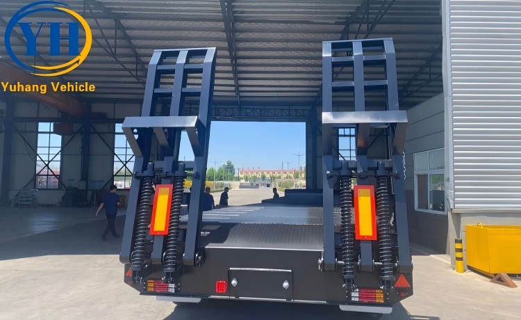 70 Ton Semi Low Bed Trailer will be exported to Trinidad and Tobago-YUHANG VEHICLE 70 Ton Semi Low Bed Trailer will be exported to Trinidad and Tobago-YUHANG VEHICLE