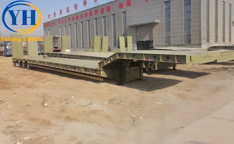 Tri Axle 60 Ton Low Loader Trailer will be sent to Saudi Arabia-YUHANG VEHICLE Tri Axle 60 Ton Low Loader Trailer will be sent to Saudi Arabia-YUHANG VEHICLE