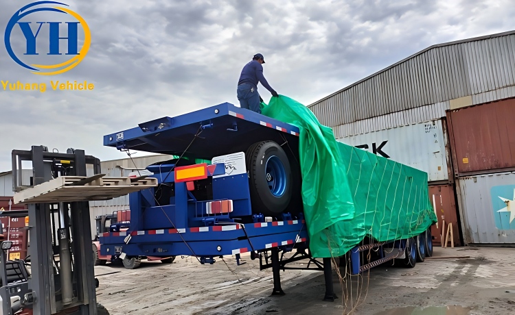 Tri Axle Semi Flatbed Trailer with Air Suspension is ready send to Mexico-YUHANG VEHICLE Tri Axle Semi Flatbed Trailer with Air Suspension is ready send to Mexico-YUHANG VEHICLE