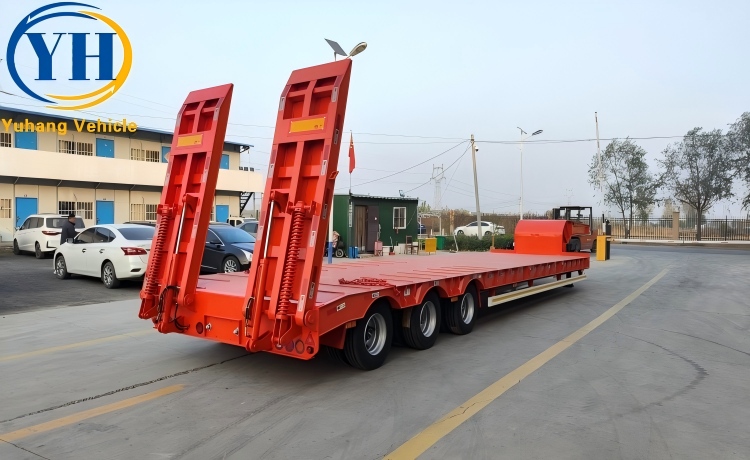 3 Axle 60 Ton Low Bed Trailer is ready to be shipped Senegal-YUHANG VEHICLE 3 Axle 60 Ton Low Bed Trailer is ready to be shipped Senegal-YUHANG VEHICLE