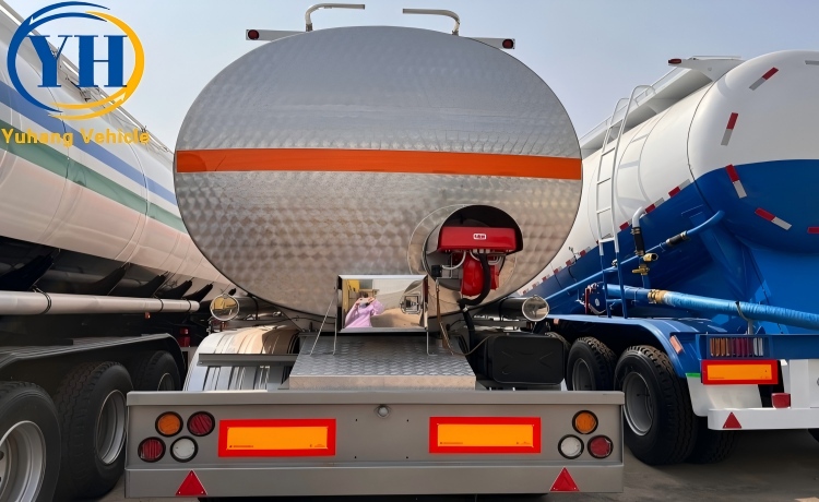 45000L Aluminum Alloy Tanker Trailer is ready to be shipped to Cameroon-YUHANG VEHICLE 45000L Aluminum Alloy Tanker Trailer is ready to be shipped to Cameroon-YUHANG VEHICLE