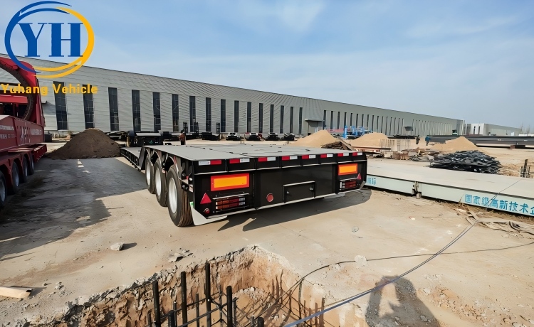 3 Axle RGN Lowboy Trailer for Sale in Mexico-YUHANG VEHICLE 3 Axle RGN Lowboy Trailer for Sale in Mexico-YUHANG VEHICLE