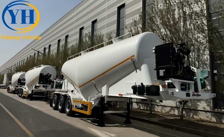 3 Axle Pneumatic Sand Tanker Trailer for Sale In Saudi Arabia-YUHANG VEHICLE 3 Axle Pneumatic Sand Tanker Trailer for Sale In Saudi Arabia-YUHANG VEHICLE