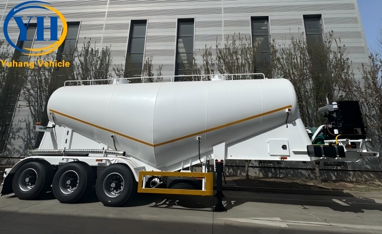 3 Axle Pneumatic Sand Tanker Trailer for Sale In Saudi Arabia-YUHANG VEHICLE 3 Axle Pneumatic Sand Tanker Trailer for Sale In Saudi Arabia-YUHANG VEHICLE
