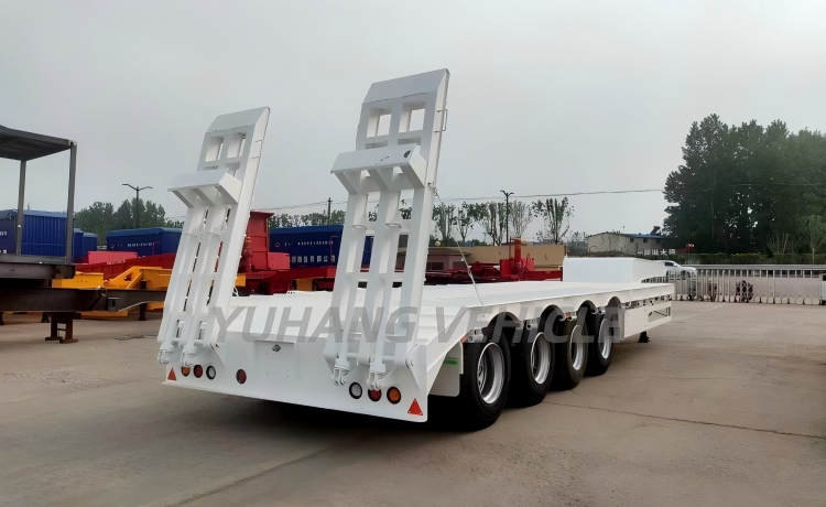 80 Ton Semi Lowbed Trailer will be sent to Nigeria-YUHANG VEHICLE 80 Ton Semi Lowbed Trailer will be sent to Nigeria-YUHANG VEHICLE