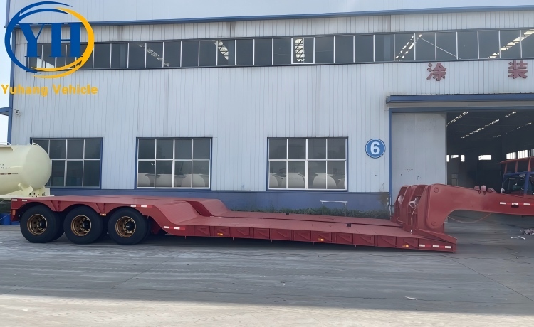 Yuhang 3 Axle Detachable Lowboy Gooseneck Trailer will be sent to Chile-YUHANG VEHICLE Yuhang 3 Axle Detachable Lowboy Gooseneck Trailer will be sent to Chile-YUHANG VEHICLE