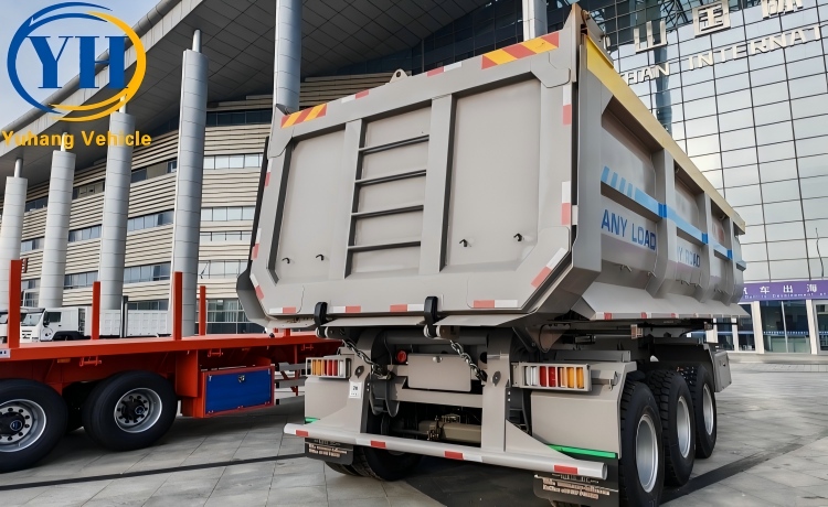 New 3 Axle 60 Ton Dump Tractor Trailer will be shipped to UAE-YUHANG VEHICLE New 3 Axle 60 Ton Dump Tractor Trailer will be shipped to UAE-YUHANG VEHICLE