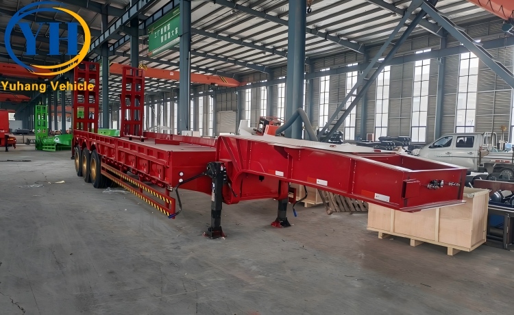Tri Axle Low Loader Trailer will be sent to Togo-YUHANG VEHICLE Tri Axle Low Loader Trailer will be sent to Togo-YUHANG VEHICLE