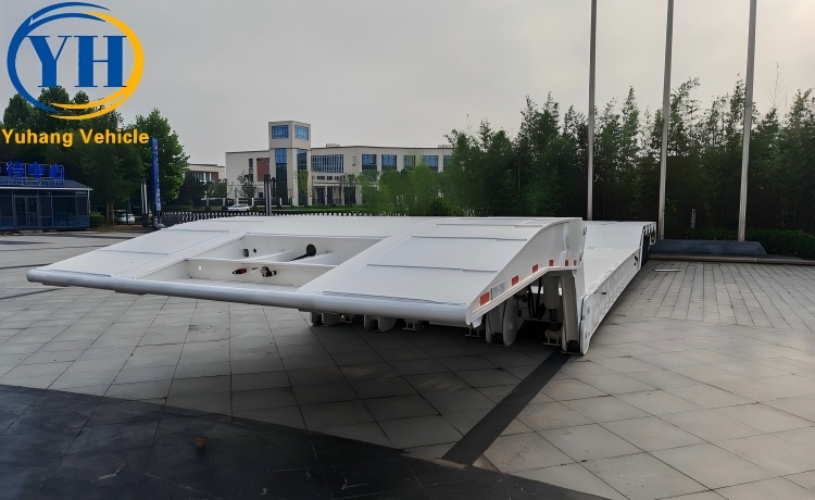 120 Ton Folding Gooseneck Trailer will be shipped to Mexico-YUHANG VEHICLE 120 Ton Folding Gooseneck Trailer will be shipped to Mexico-YUHANG VEHICLE