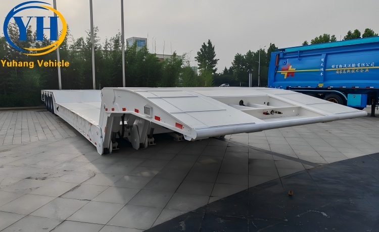 120 Ton Folding Gooseneck Trailer will be shipped to Mexico-YUHANG VEHICLE 120 Ton Folding Gooseneck Trailer will be shipped to Mexico-YUHANG VEHICLE